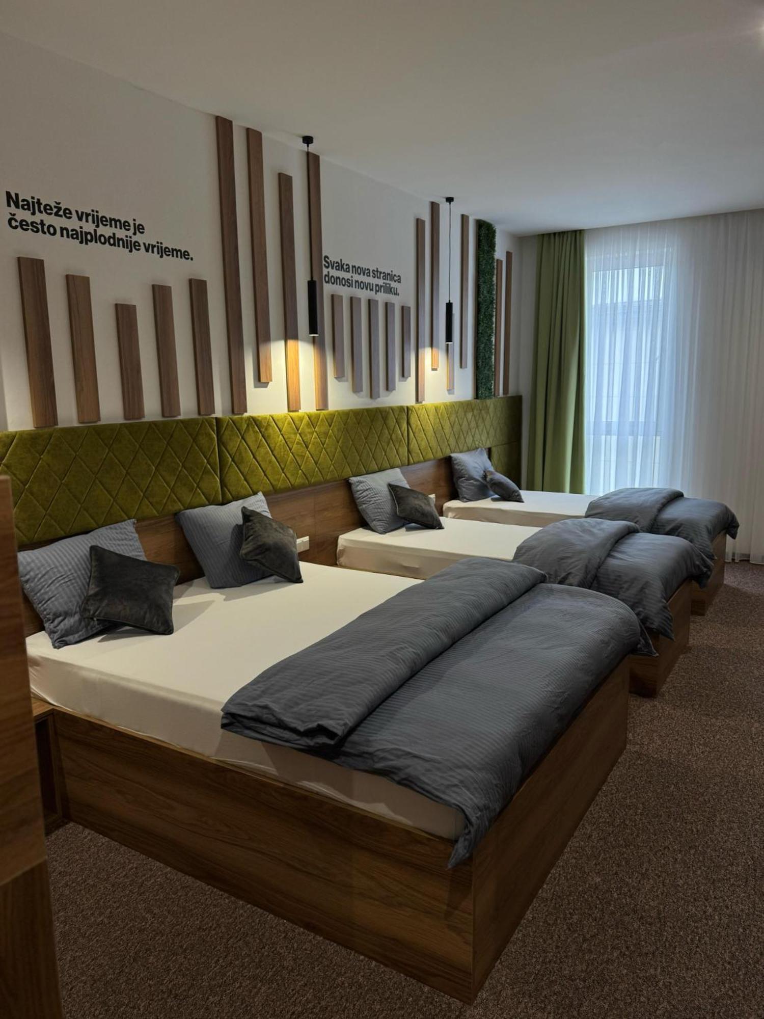 Hostel Tron Travnik Buitenkant foto
